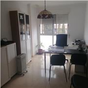 Soy Maestro de educación primaria. Ofrezco clases de repaso de cualquier asignatura, así como técnicas de estudio y material complementario